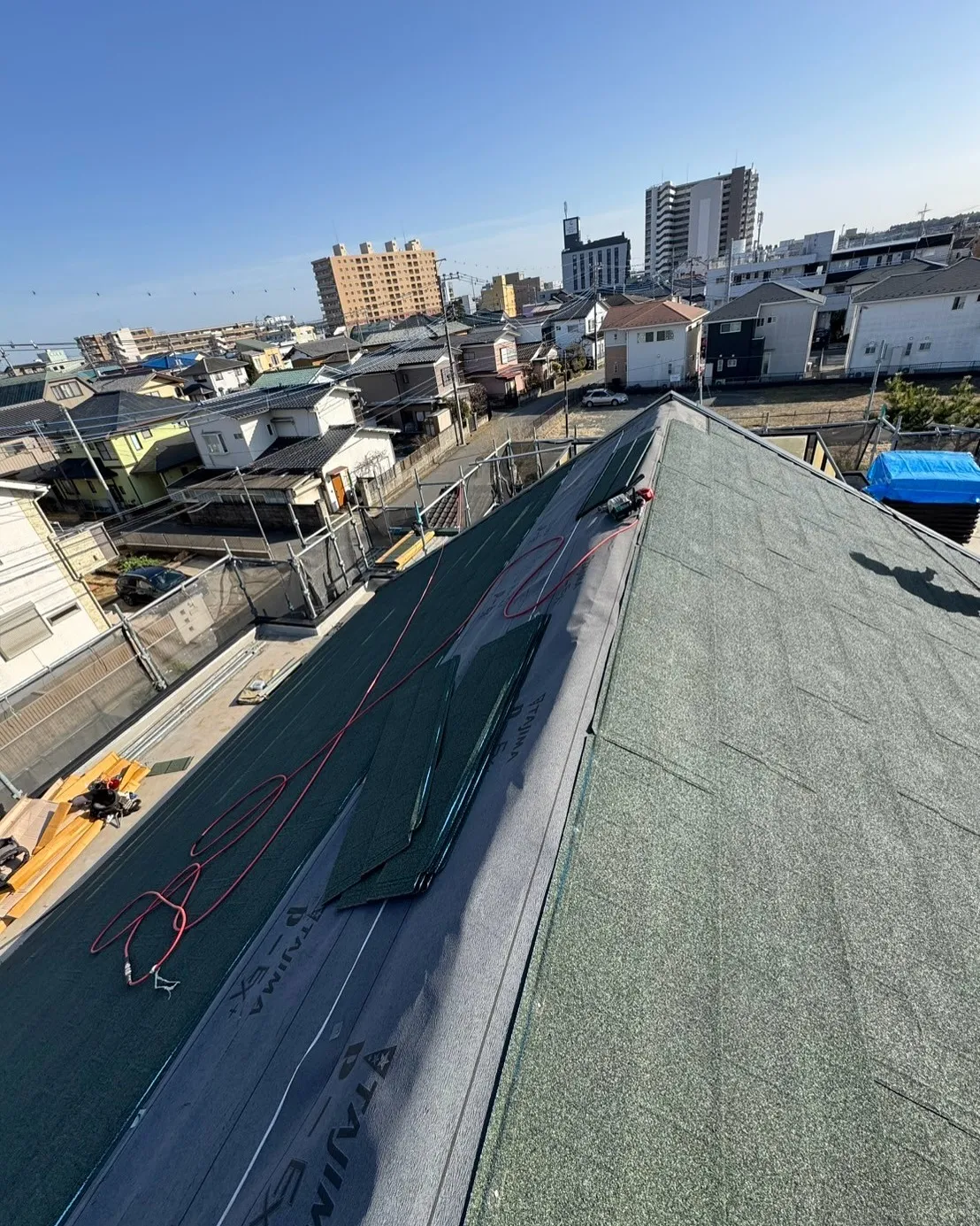 土浦市　屋根カバー工事　ディプロマットスター