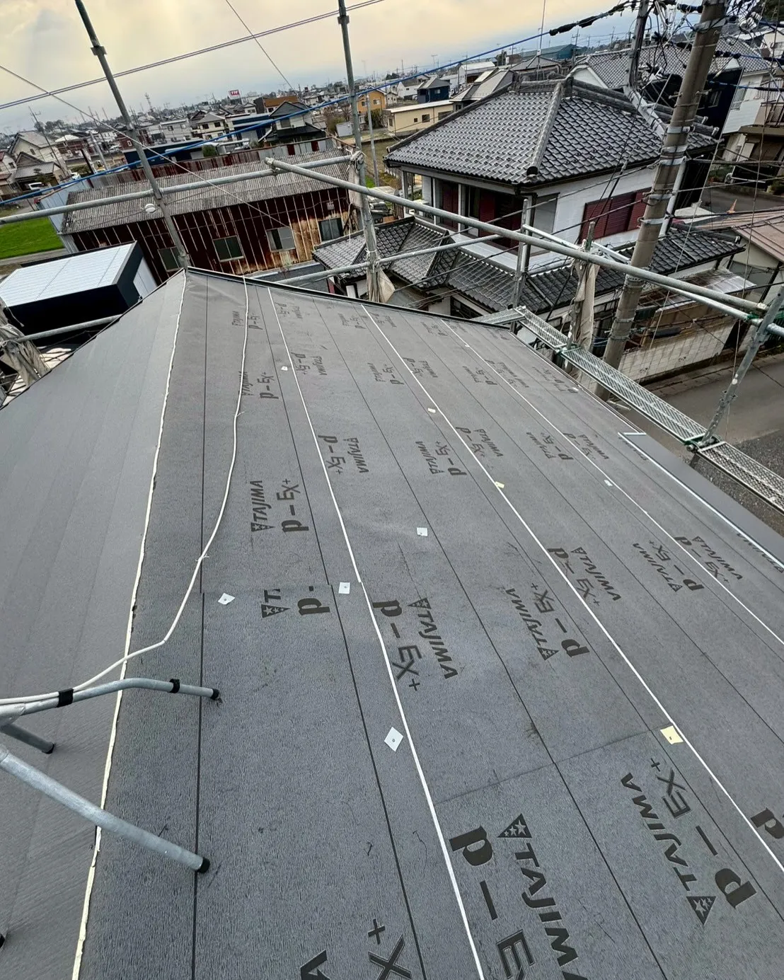 筑西市　屋根カバー　スーパーガルテクト