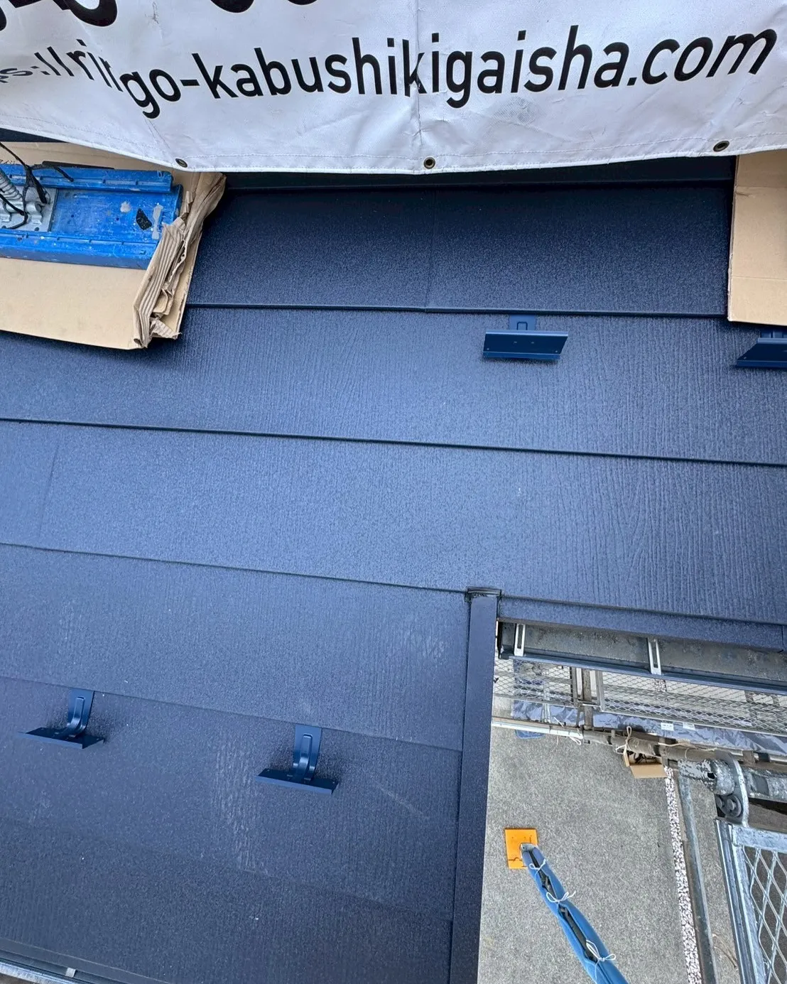 熊谷市　屋根カバー工事　スーパーガルテクト