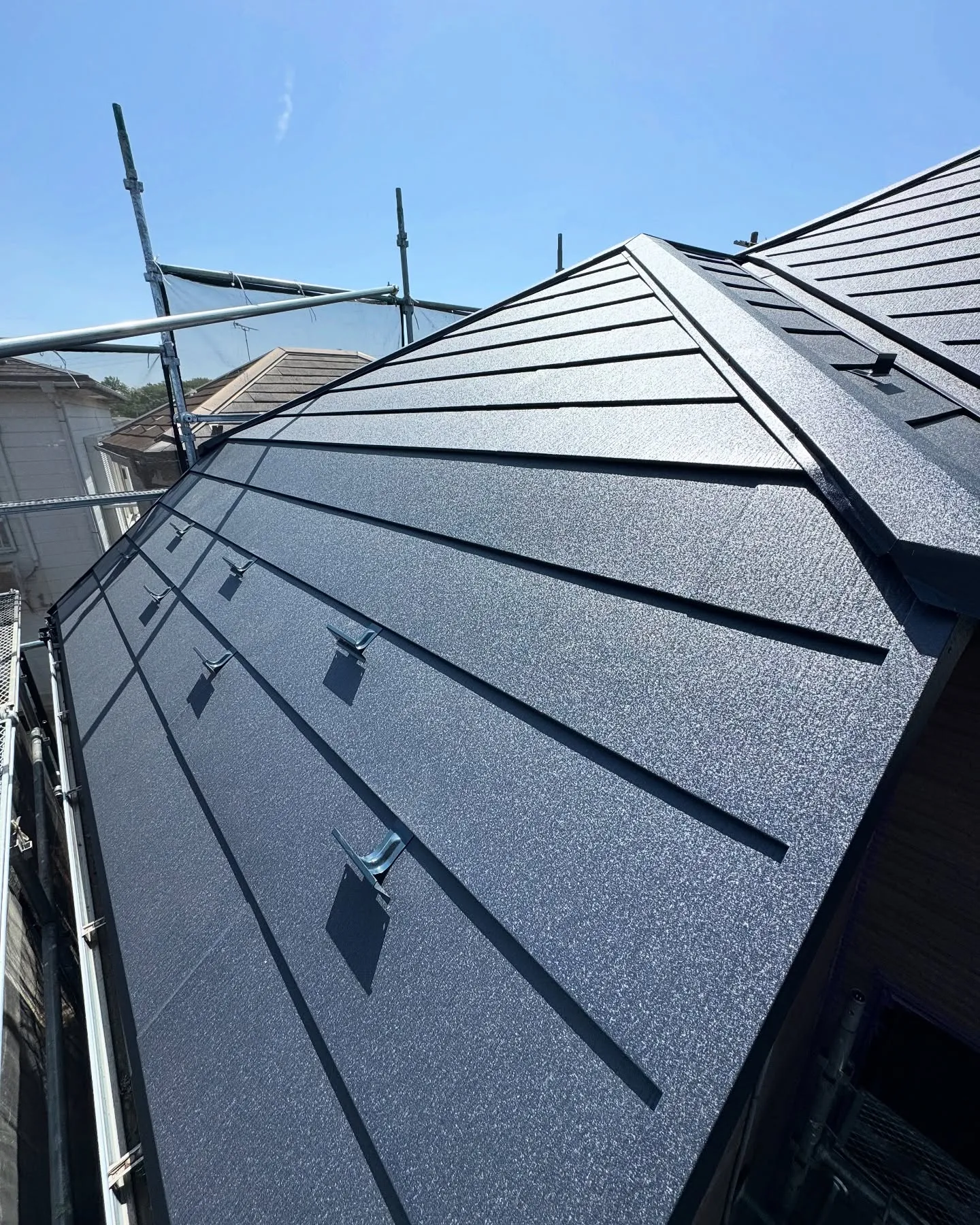 新座市　屋根カバー工事　スーパーガルテクト