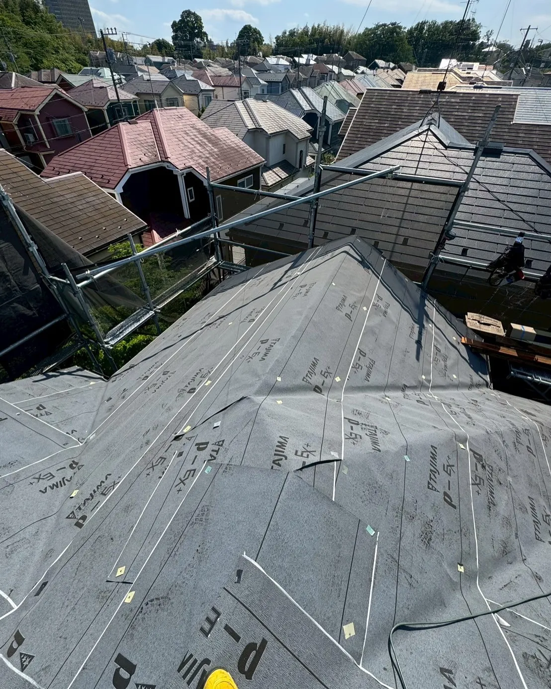 日野市　屋根カバー工事　ディプロマットスター