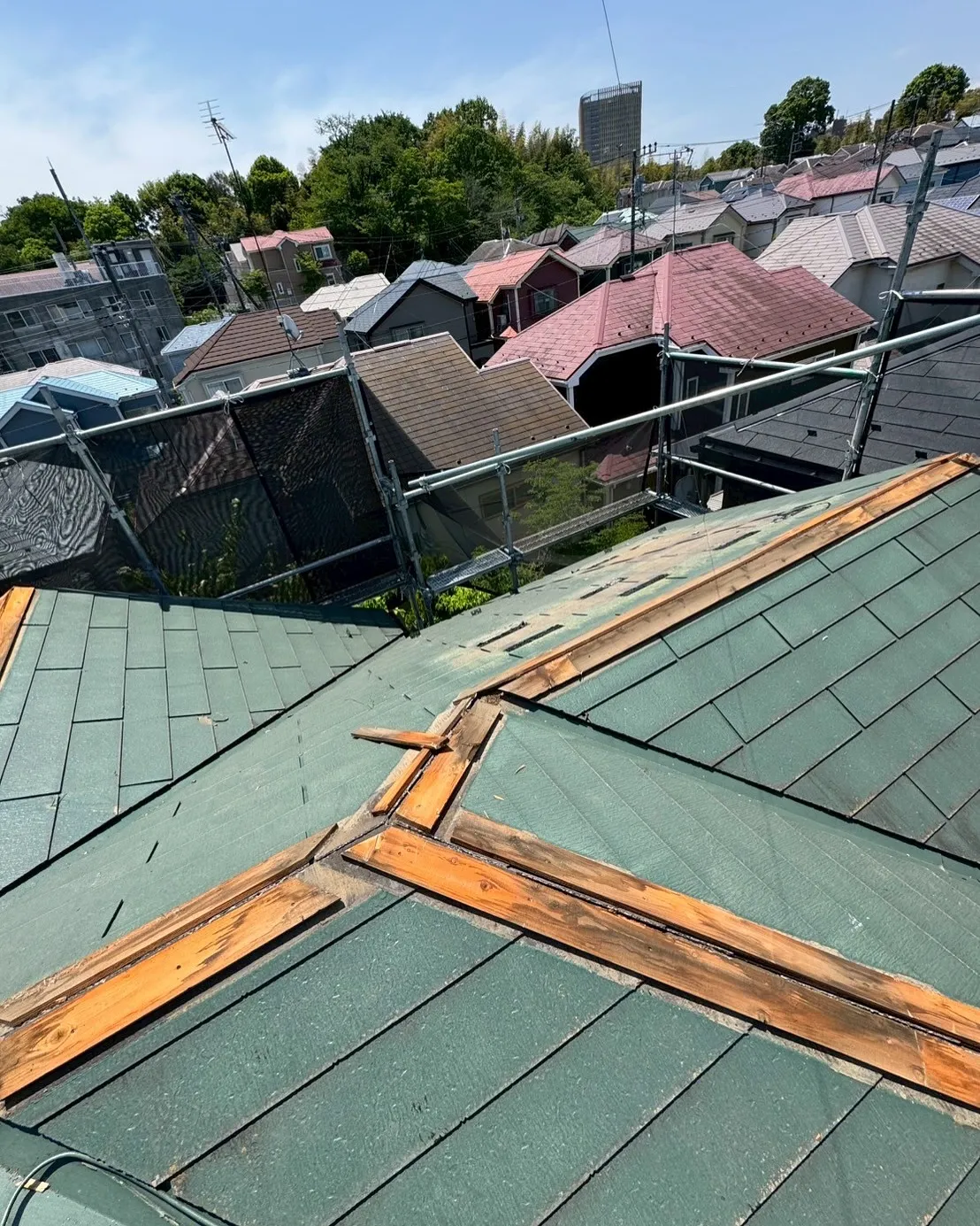 日野市　屋根カバー工事　ディプロマットスター