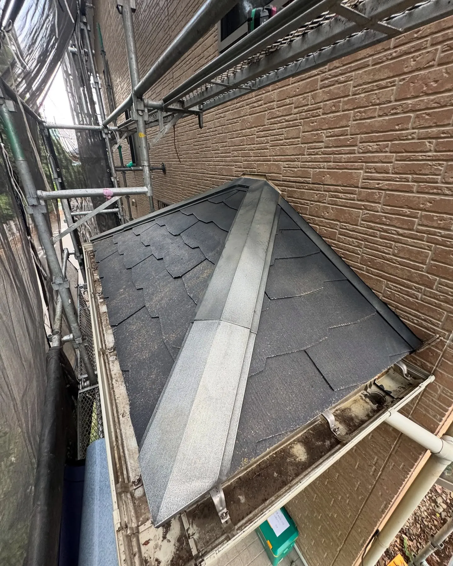 深谷市　屋根カバー工事　スーパーガルテクト